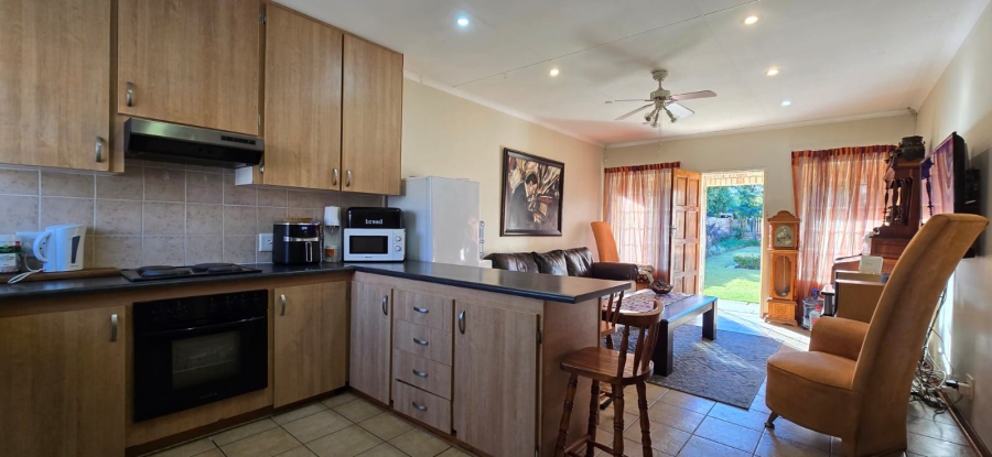 2 Bedroom Property for Sale in Flamwood North West